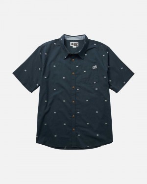 Navy Salty Crew Pennant S/S Woven | 24UDLKERG